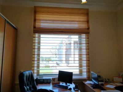 Римские шторы в офис