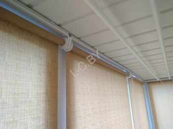 Свободновисящие рольшторы на балкон